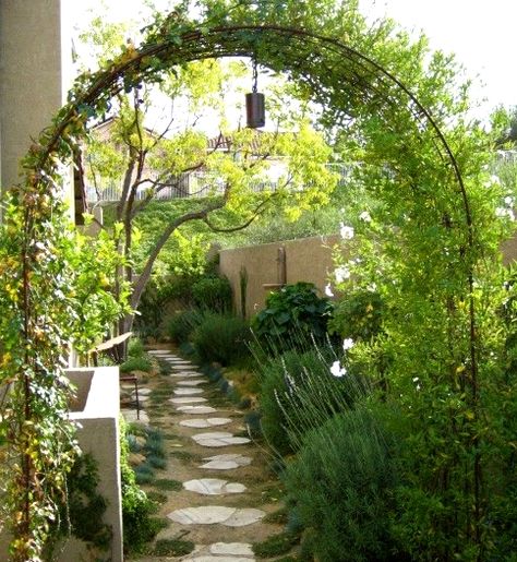 Садовая арка: материалы для изготовления | Оптимальное соотношение.
